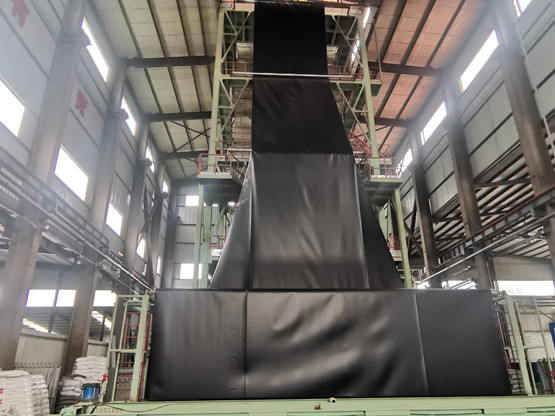 高密度聚乙烯土工膜 高密度聚乙烯土工膜